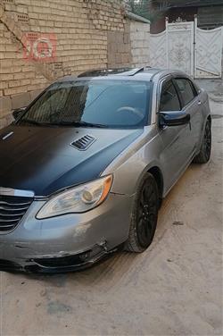 کرایسلەر 200